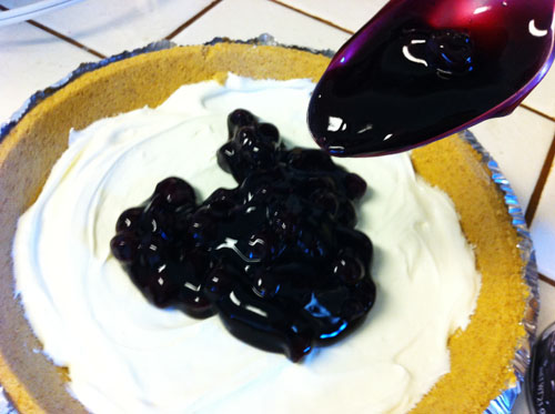 easy blueberry cheesecake