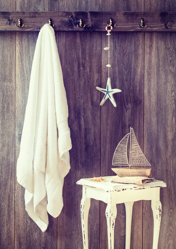 Bathroom decor ideas: rustic nautical