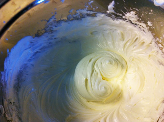Five Minute Cool Whip Cheesecake - Someday I'll Learn