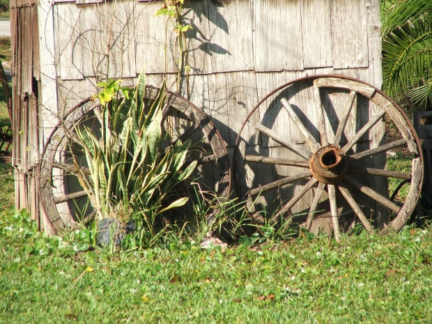 unique objects - wagon wheels