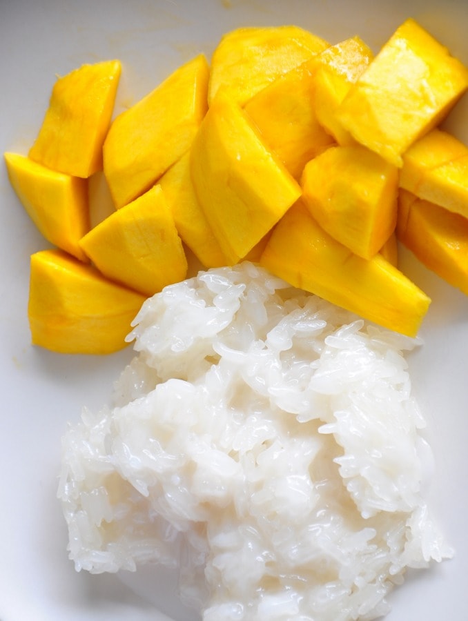 How to cut a mango for mango rice