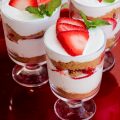 Graham Cracker Strawberry Parfaits