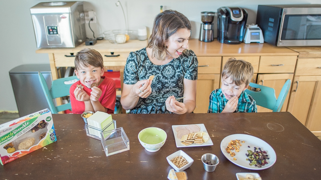 Healthy lunch foods with the kids