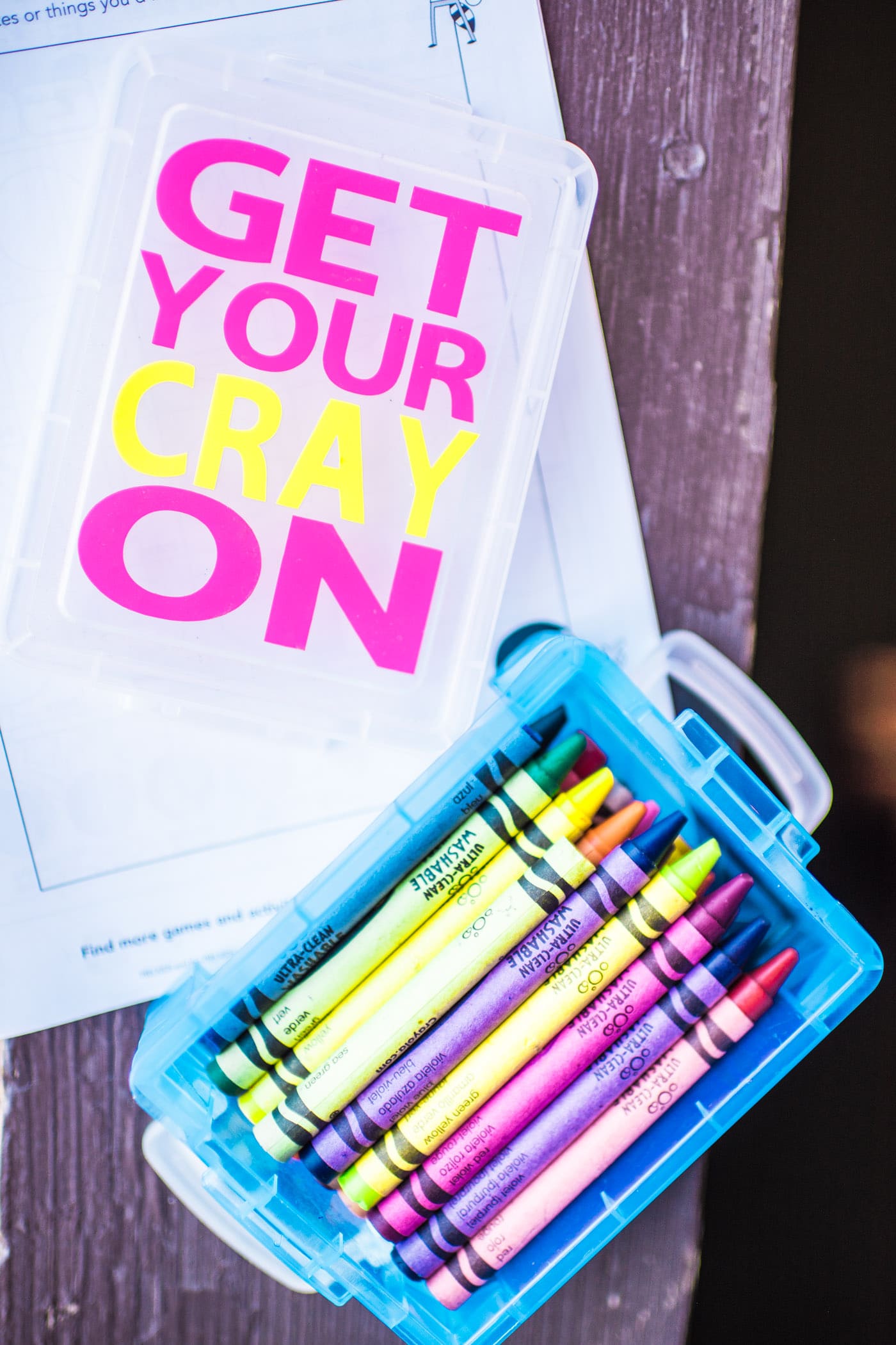get your CRAY on crayon box craft