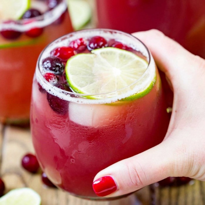 Cranberry pineapple punch ig 700x700
