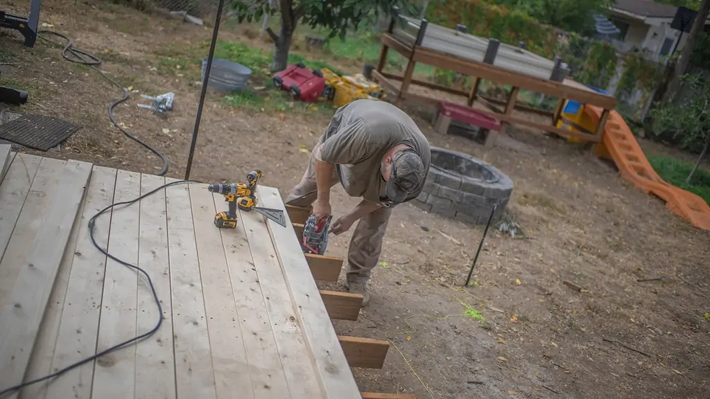 Cutting Joists to exact length for endcap while installing a deck