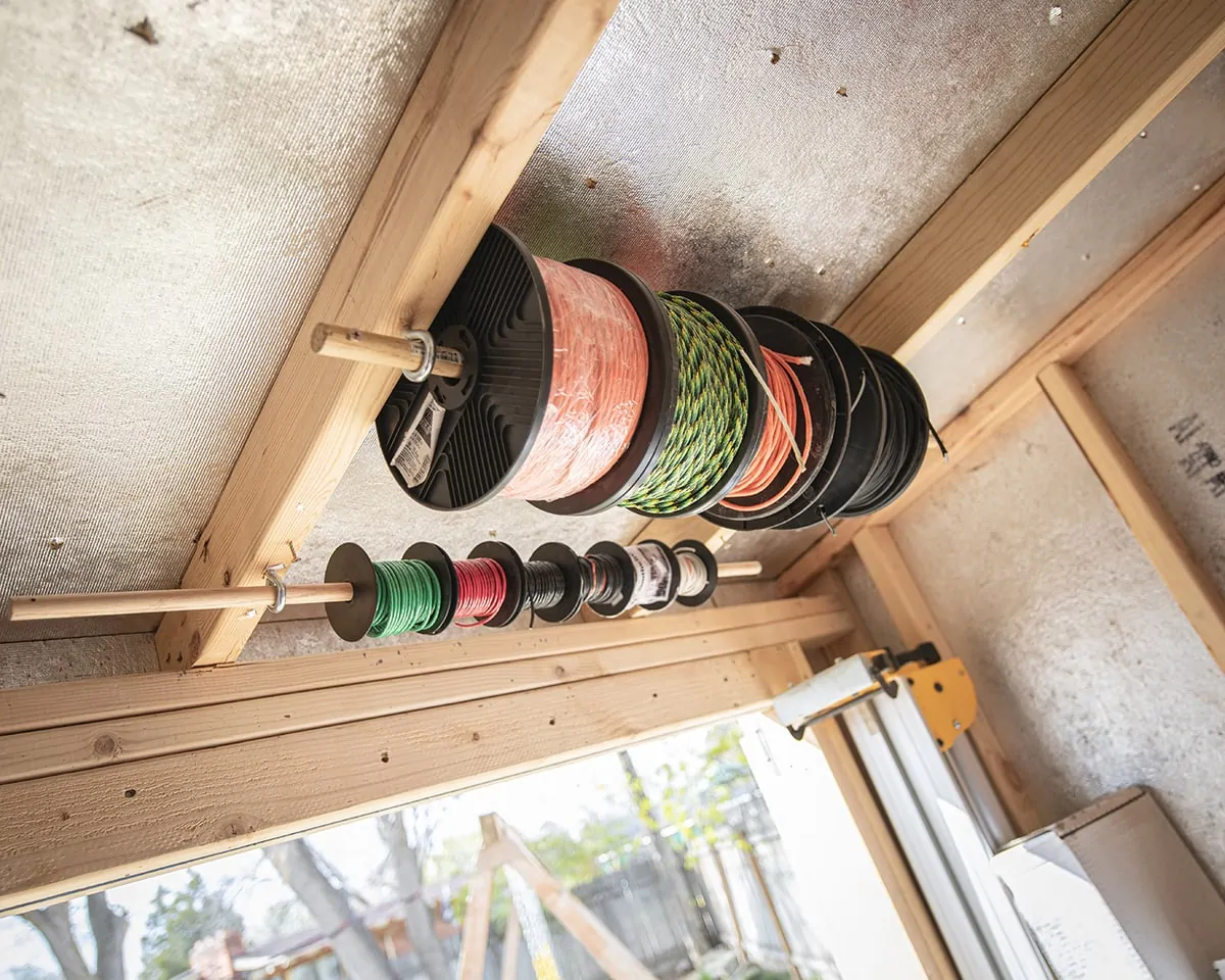 Making a para cord dispenser in a stihl chainsaw storage shed